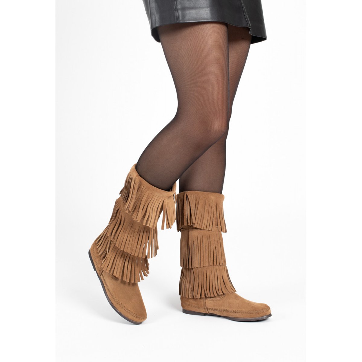 Bottes en cuir et daim 3-LAYER FRINGE marron clair, MINNETONKA