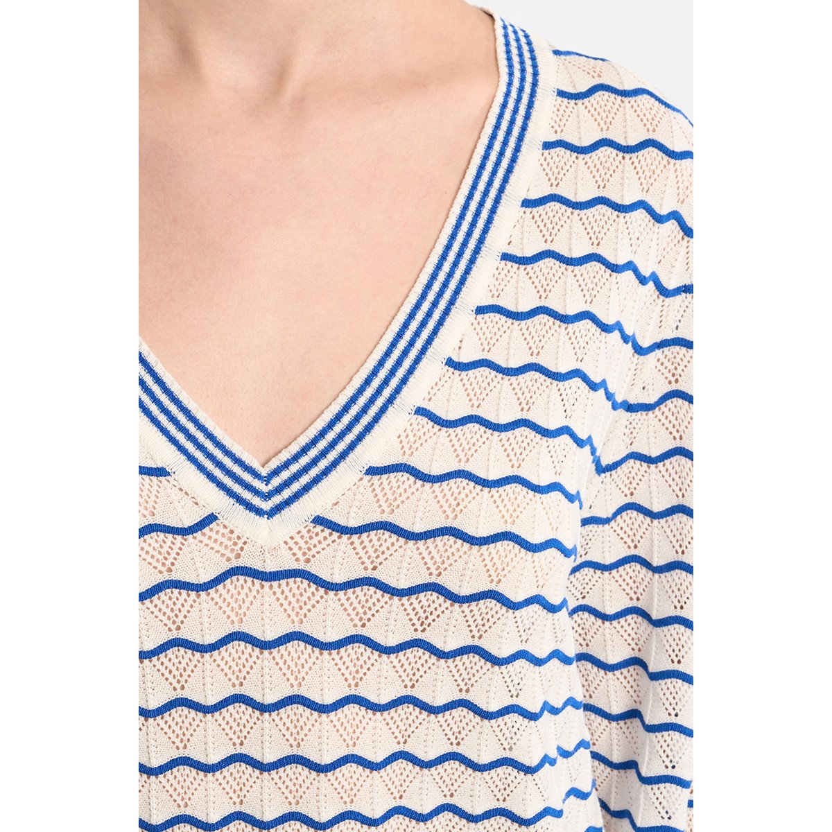 Maille en col V rayée bleu, LILI SIDONIO