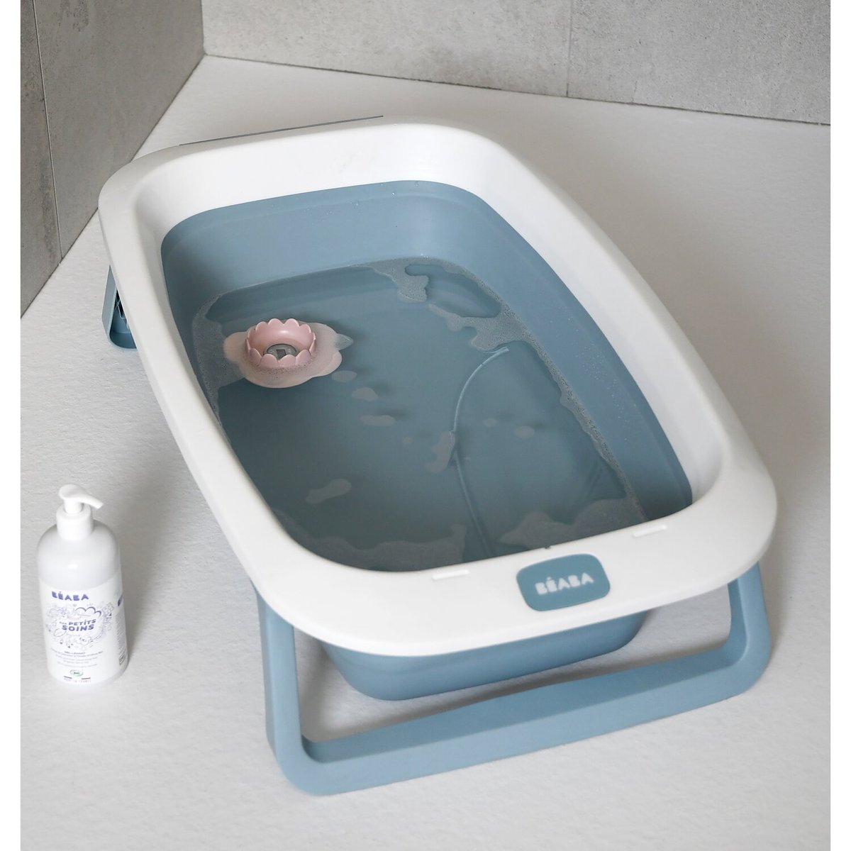 Baignoire pour bébé pliable et compacte EAZY POP bleu baltique, BEABA