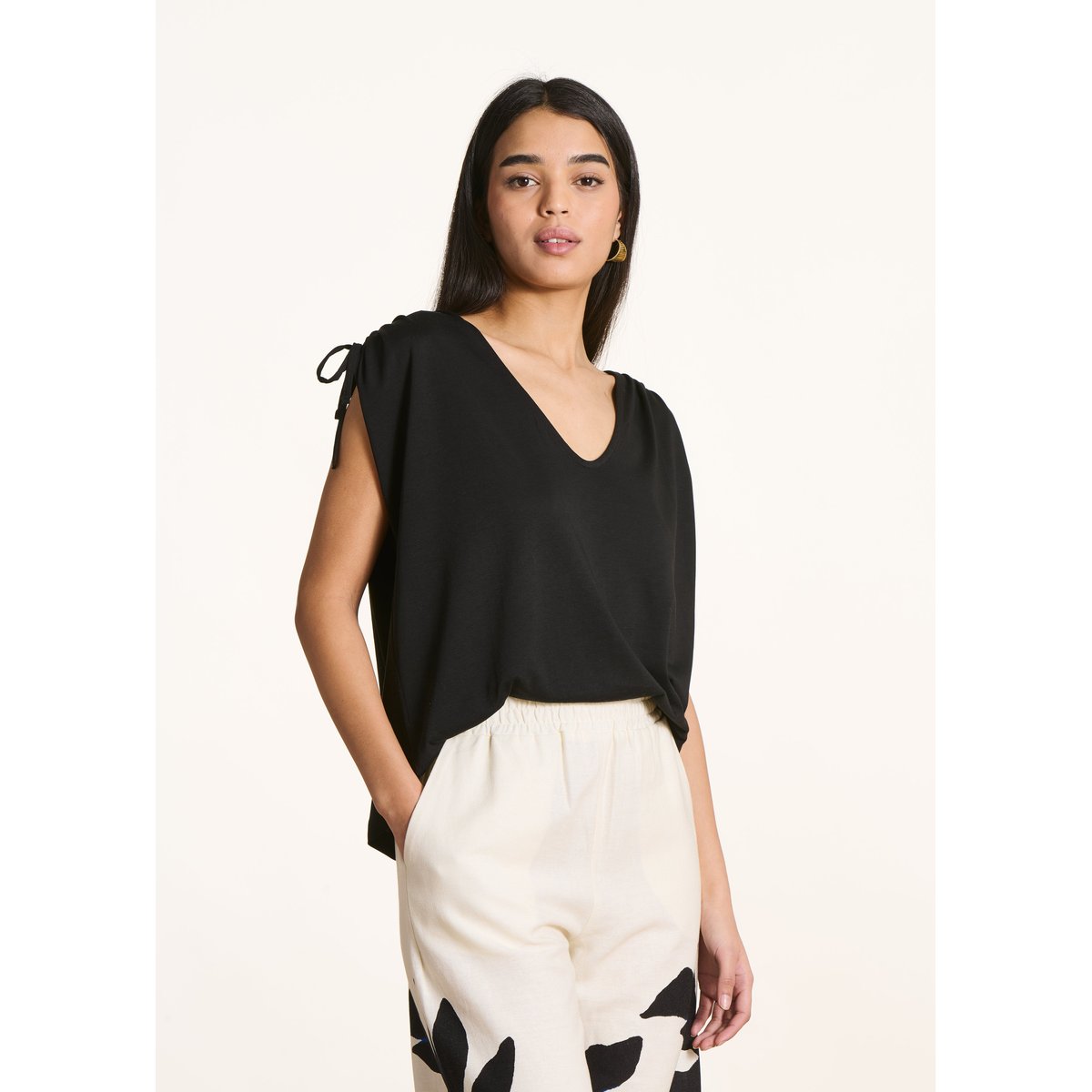T-shirt ample col V noir, LA FEE MARABOUTEE