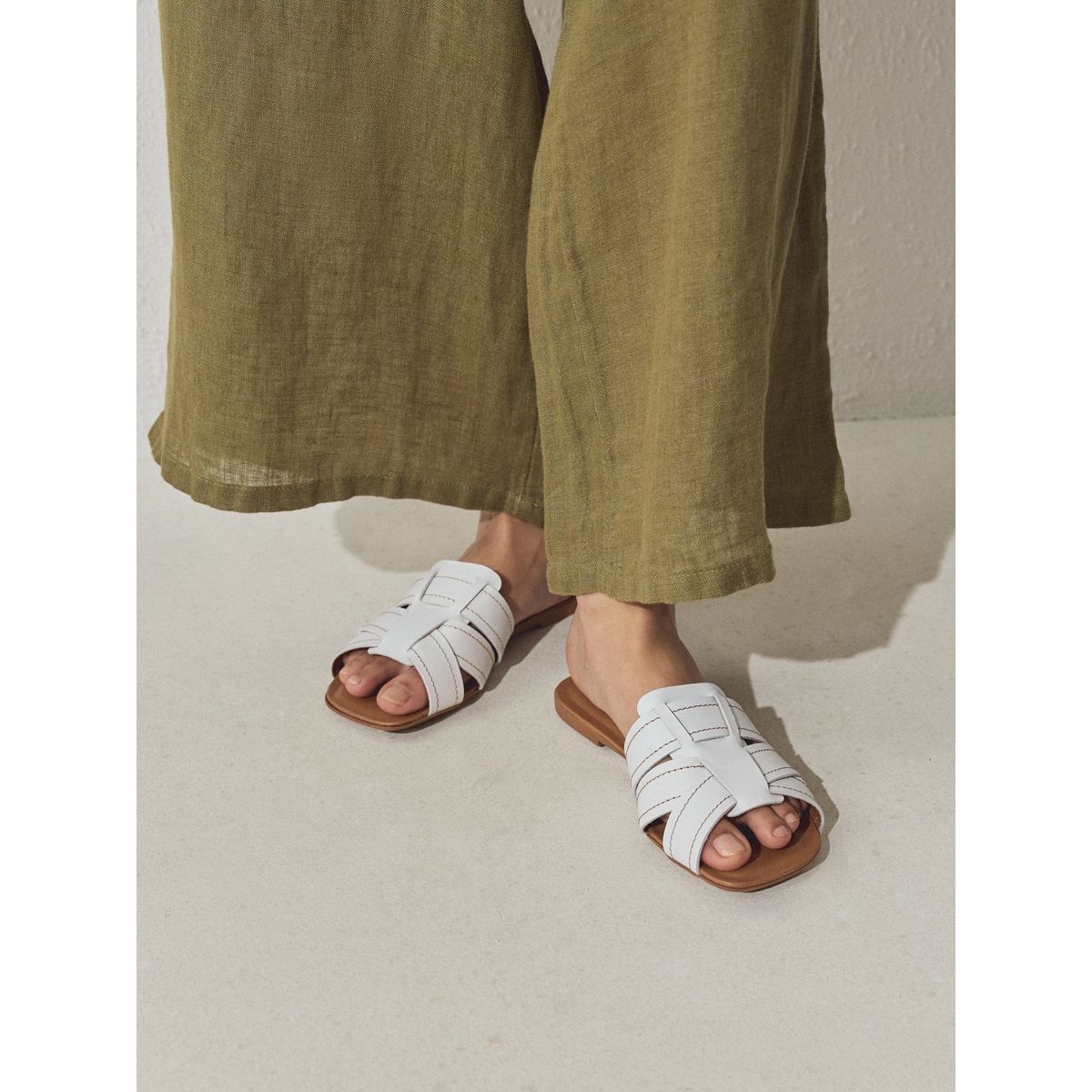 Mules sandales surpiquées forever comfort® blanc, NEXT