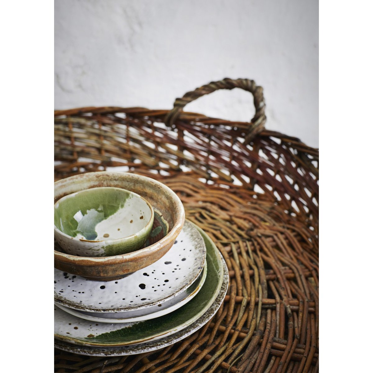 Assiette artisanale grès vert, MADAM STOLTZ