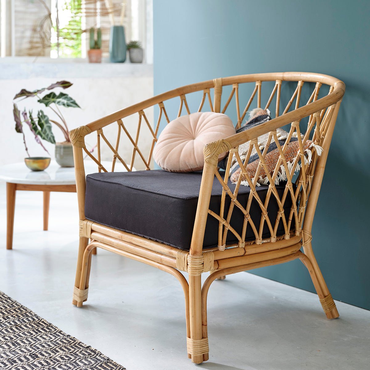 Fauteuil en rotin, coussin inclus  PAOLA naturel, BERAH GETAH