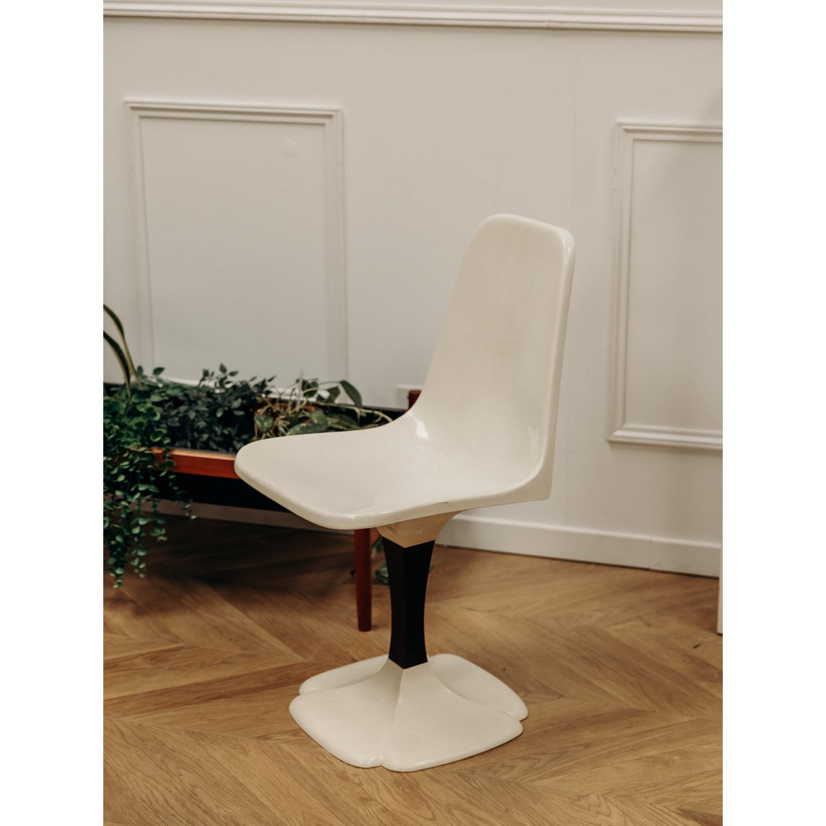Chaise tulipe seventies Alma N°1569 - Bon état beige, DEBONGOUT