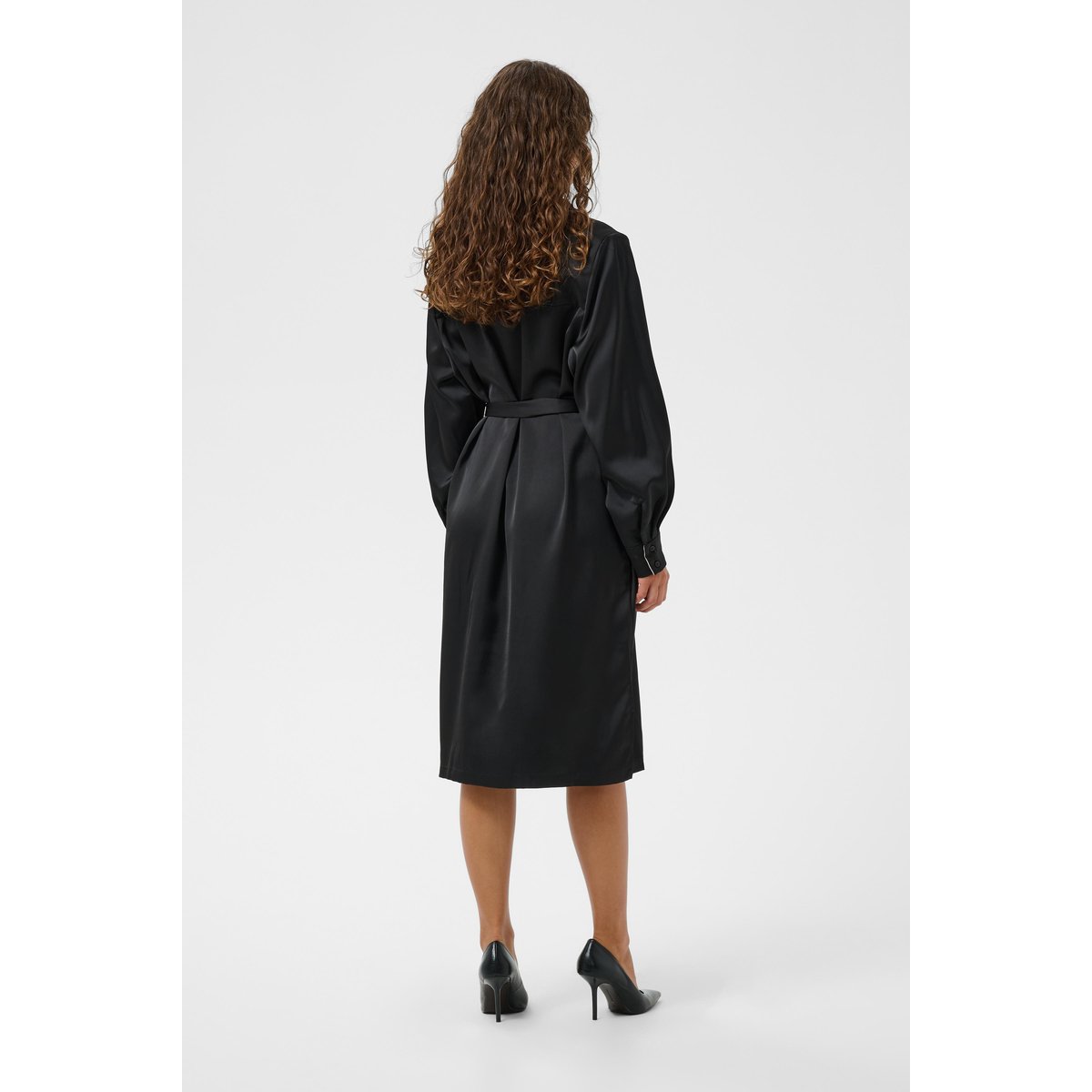 Robe noir, CULTURE