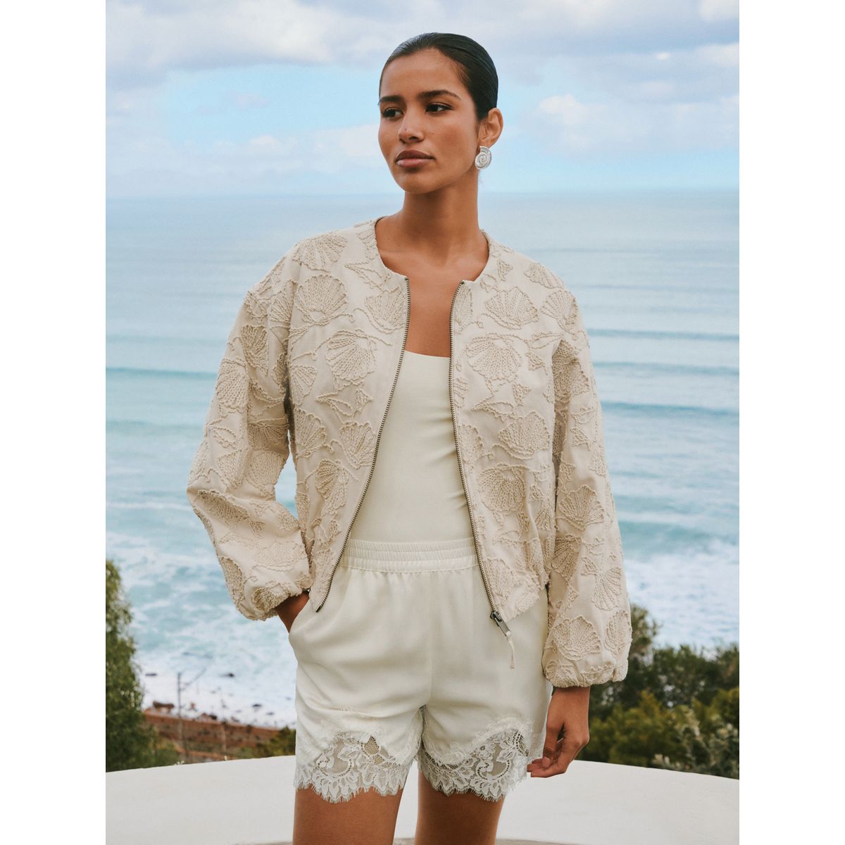 Veste zippée et brodée en coton écru, NEXT