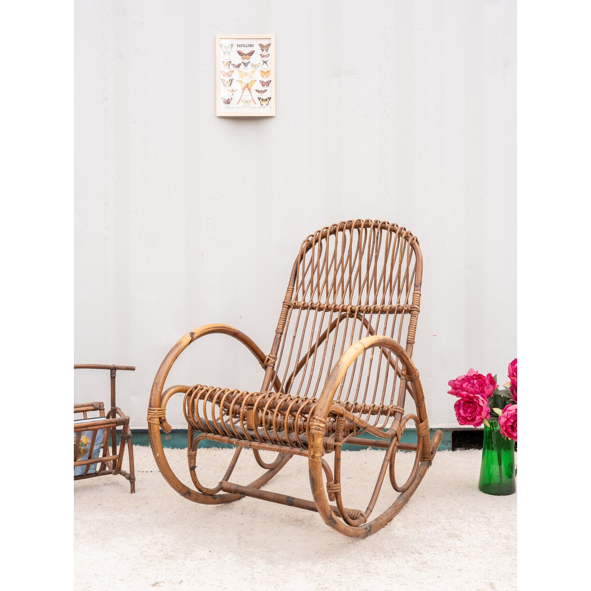 Rocking-chair en rotin Alibert N°90 - Bon état bois foncé, DEBONGOUT