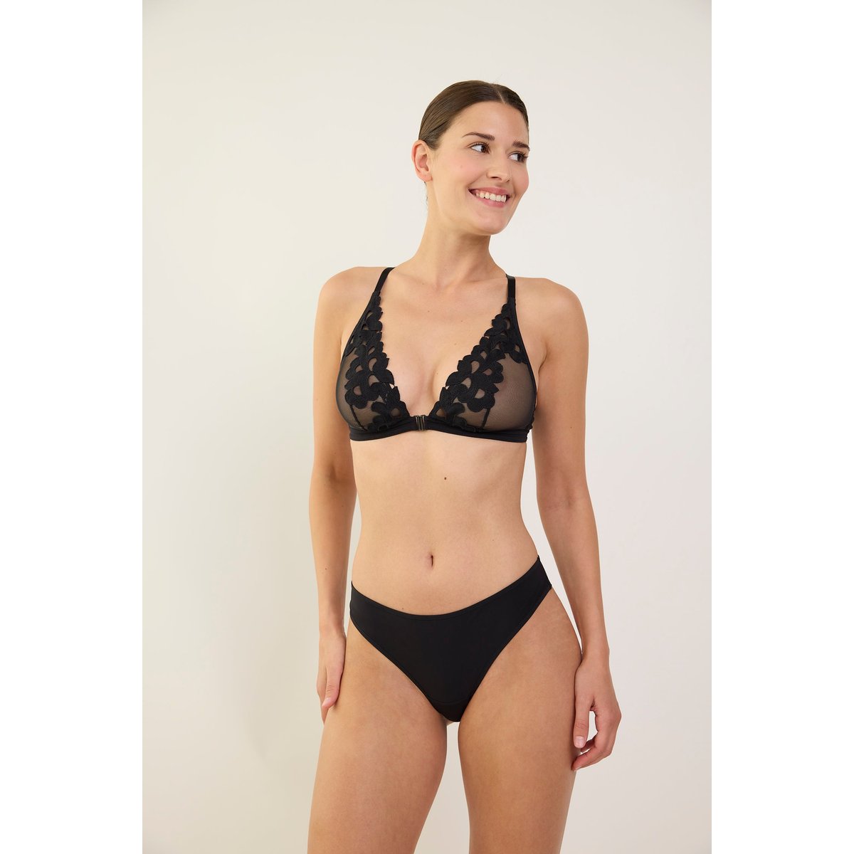 Tanga en guipure MIDNIGHT FEVER noir, MAISON LEJABY