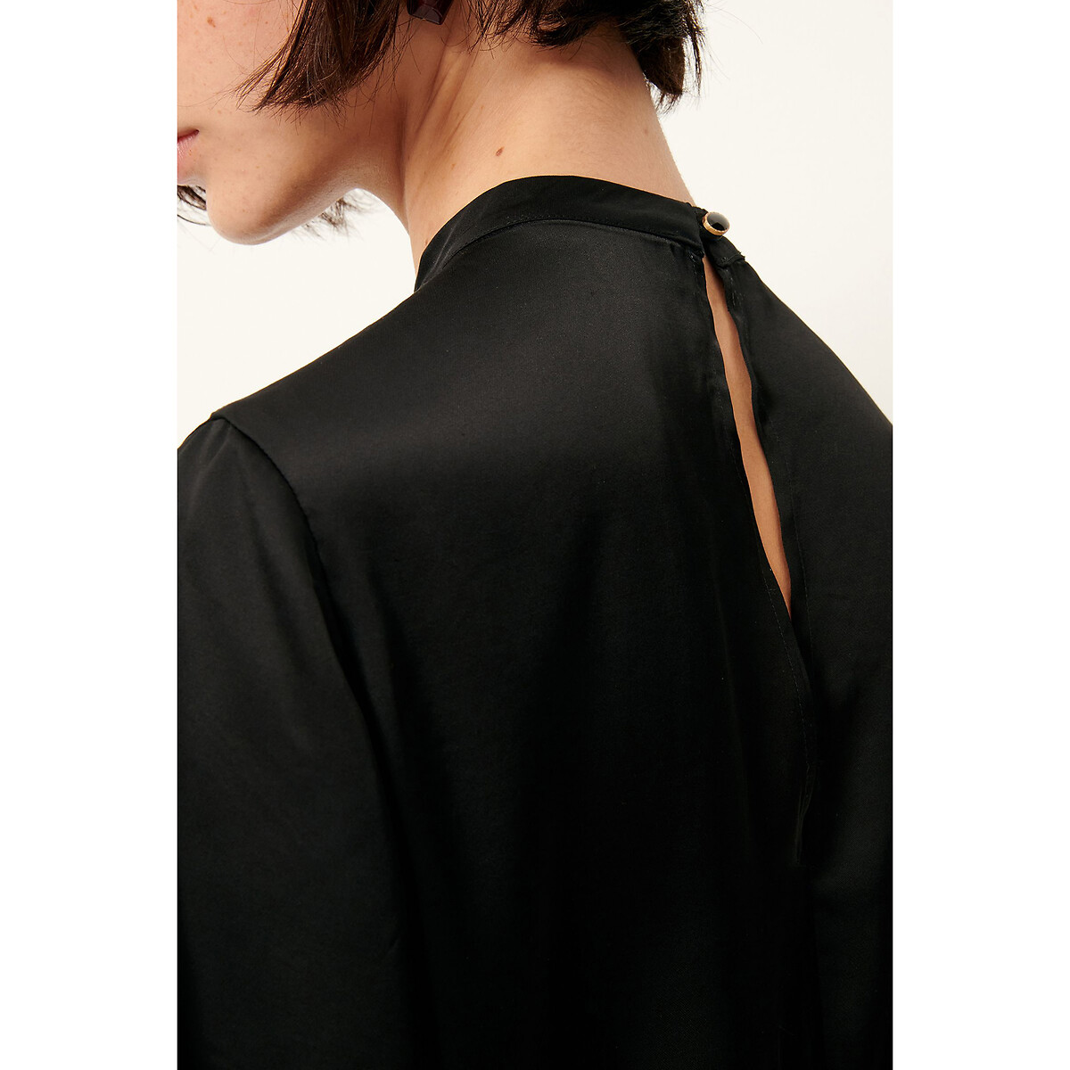 Layla Loose-Fitting Blouse black, SESSUN