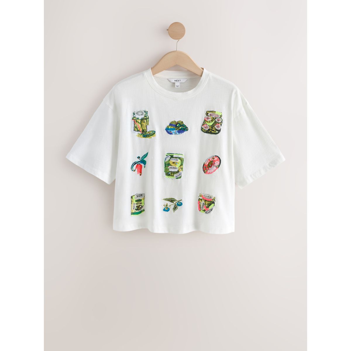 T-shirt ras de cou motif cornichon et sequins blanc, NEXT