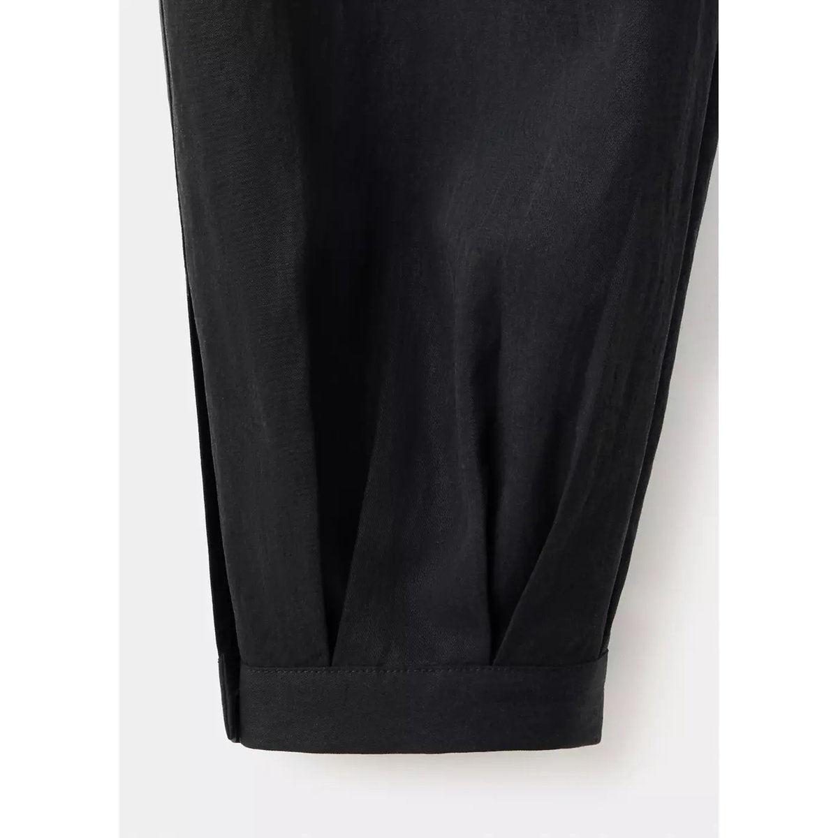 Pantalon bouffant en lyocell noir, MANGO