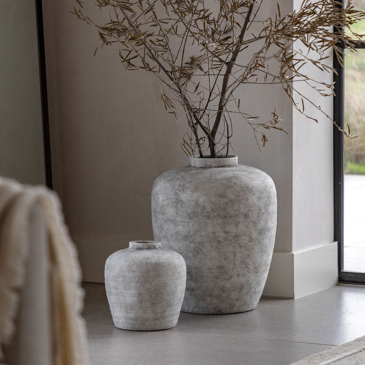 Teguise 26cm Ceramic Urn Vase grey, ÉDITÉ