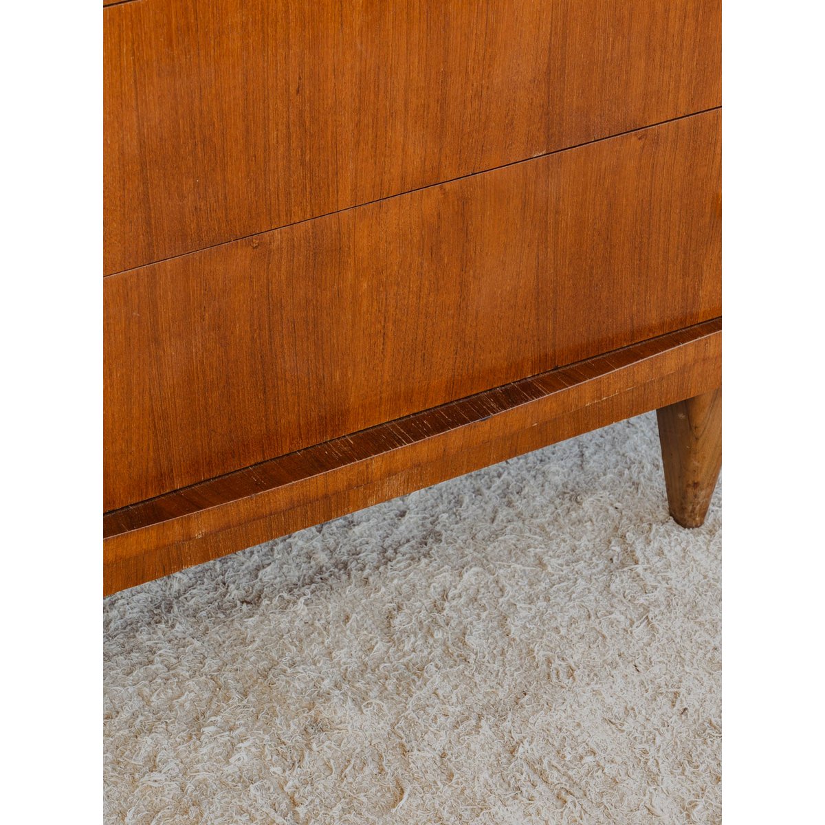 Commode en teck Garance N°691 - Bon état bois foncé, DEBONGOUT