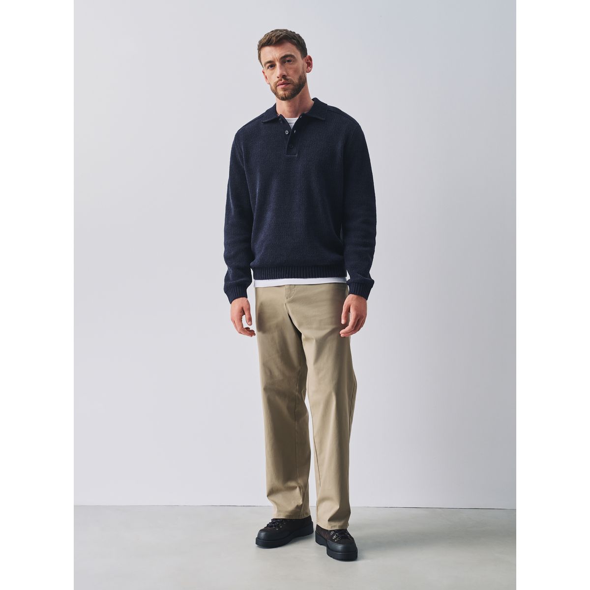 Polo côtelé en maille chenille bleu marine, NEXT