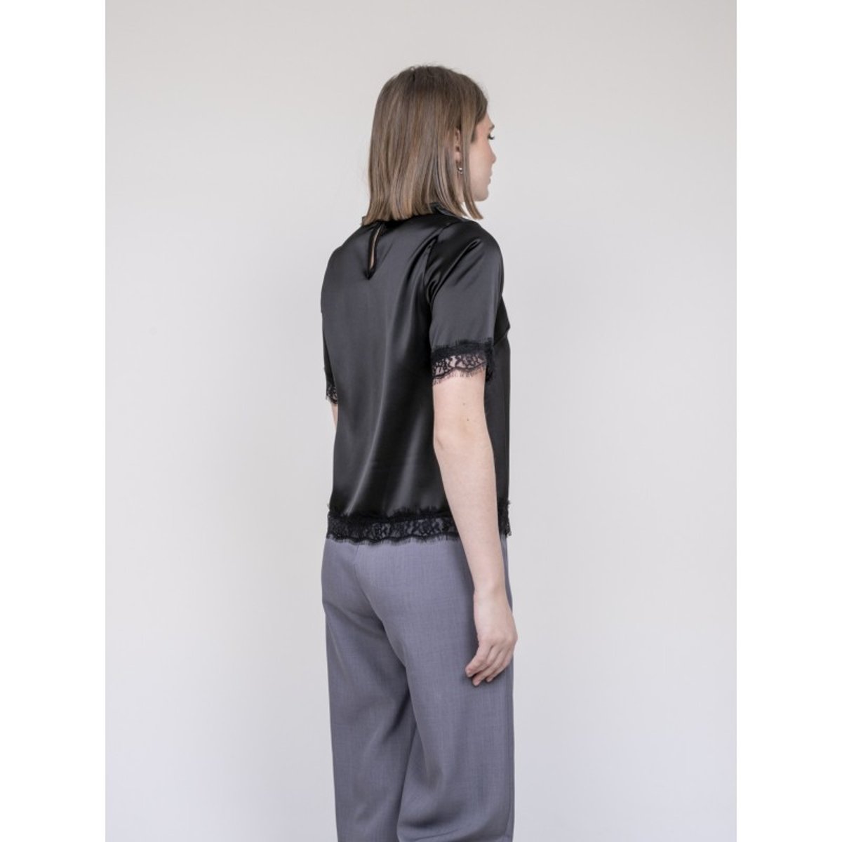 Top Satin Finition Dentelle Fernada noir, DONA LISA