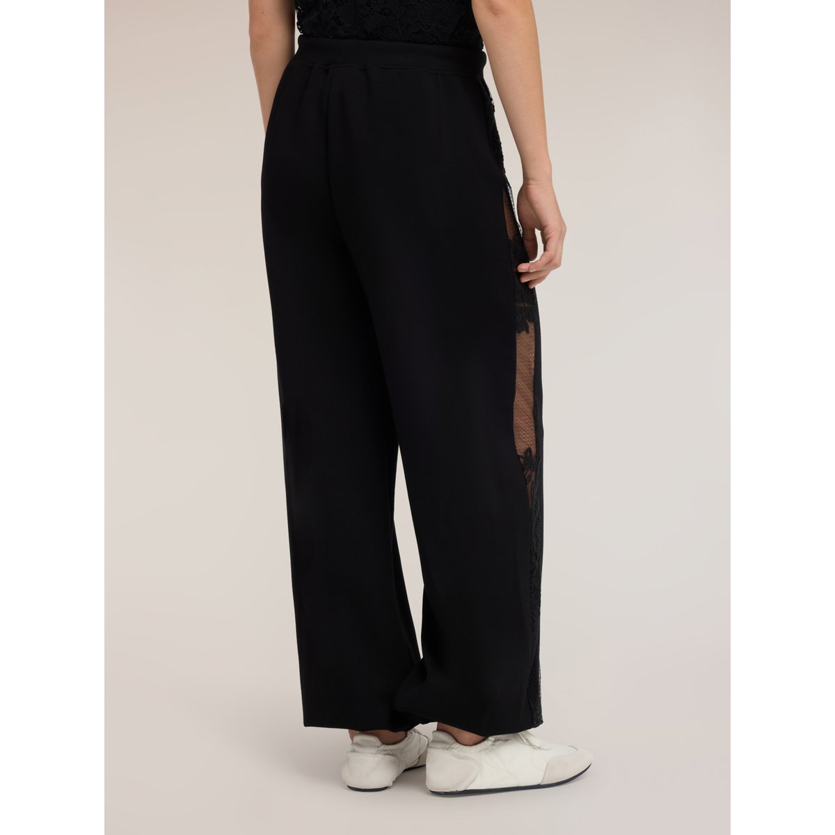 Jogging avec inserts en dentelle noir, MOTIVI