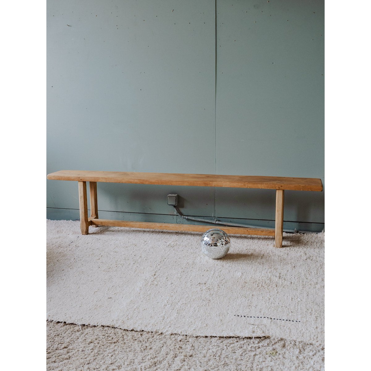 Banc en bois Antoine N°400 - Bon état bois clair, DEBONGOUT