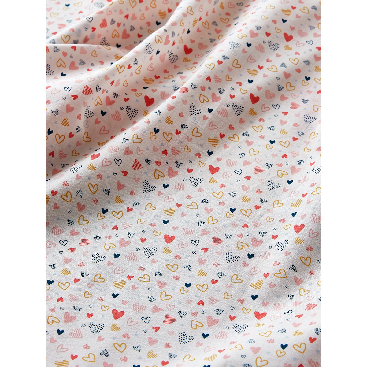 Parure housse de couette + taie d'oreiller COEURS EN FETE rose / multicolore, VERTBAUDET