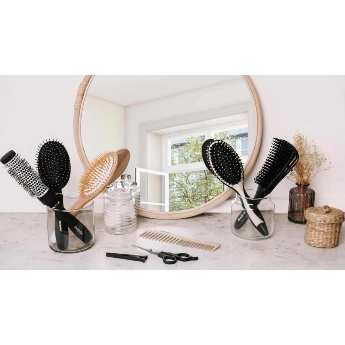 Brosse à cheveux Brosse pneumatique plastique picots couleur unique, BABYLISS