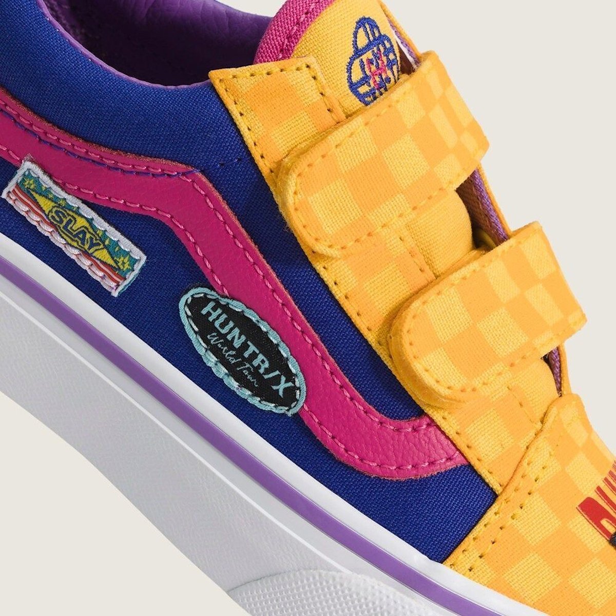 Sneakers basse con chiusura a velcro TD Old Skool V x Kpop Demon Hunters giallo/blu/rosa, VANS