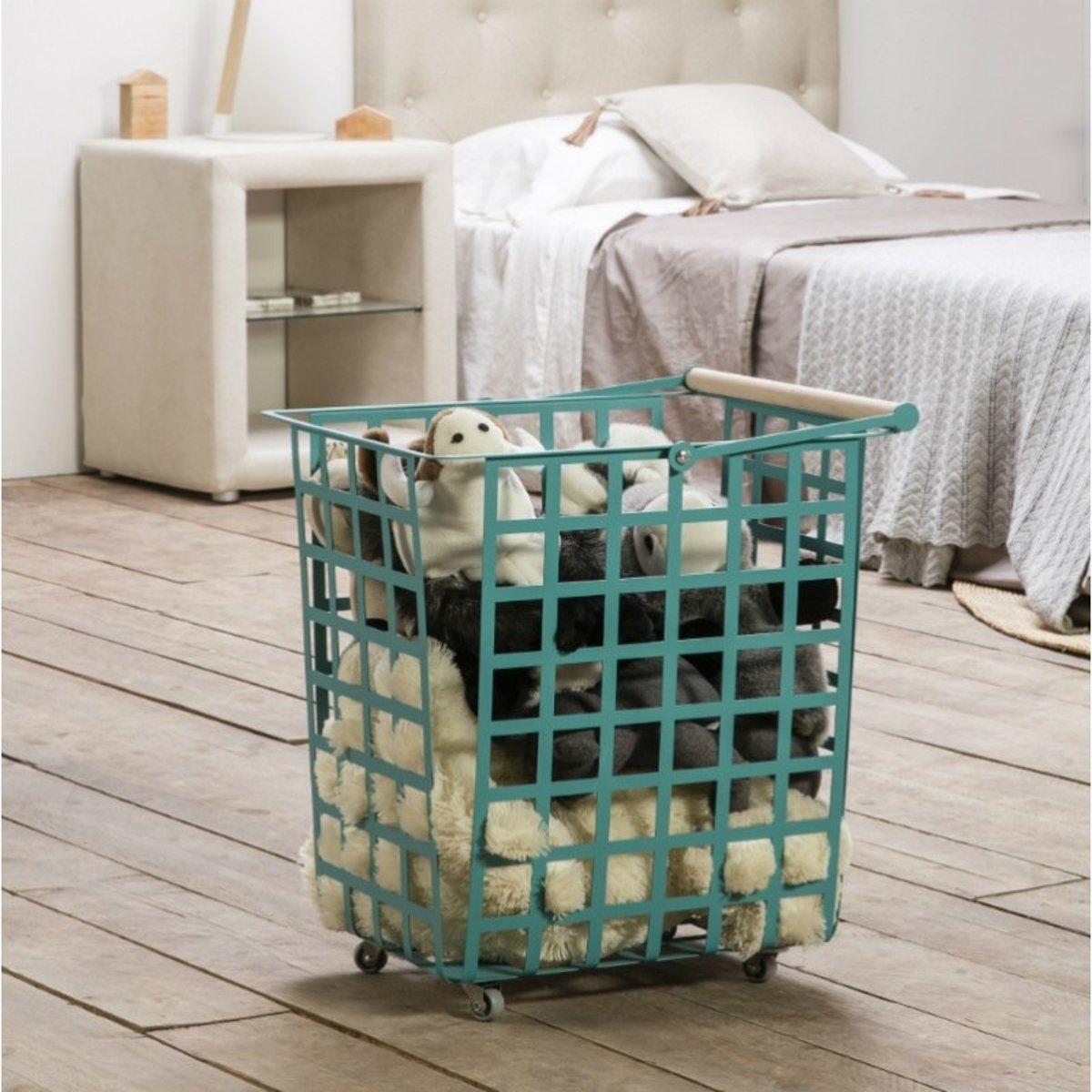 Grand panier multi-usages avec roulettes et poignée en bois, ZESTA turquoise, DON HIERRO