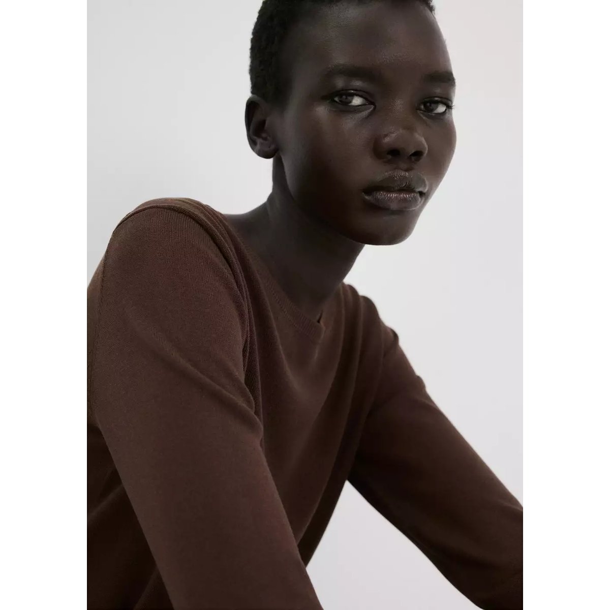 Pull-over maille manches longues chocolat, MANGO