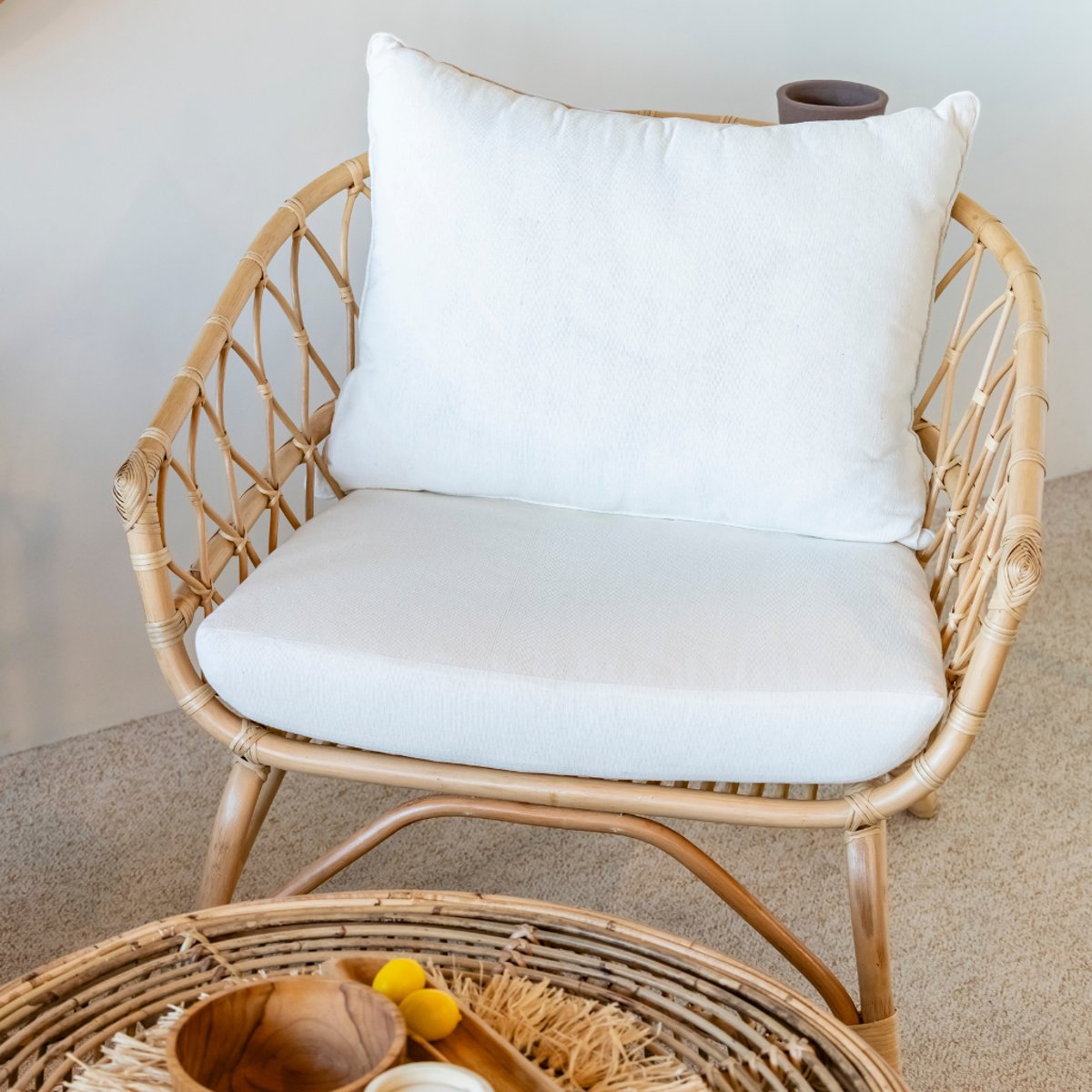 Fauteuil en rotin avec coussin LESKY naturel, HYDILE