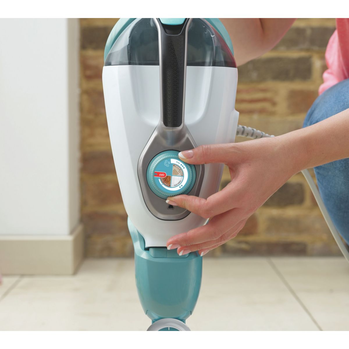 Balai vapeur BHSM169DSM-QS bleu, BLACK & DECKER