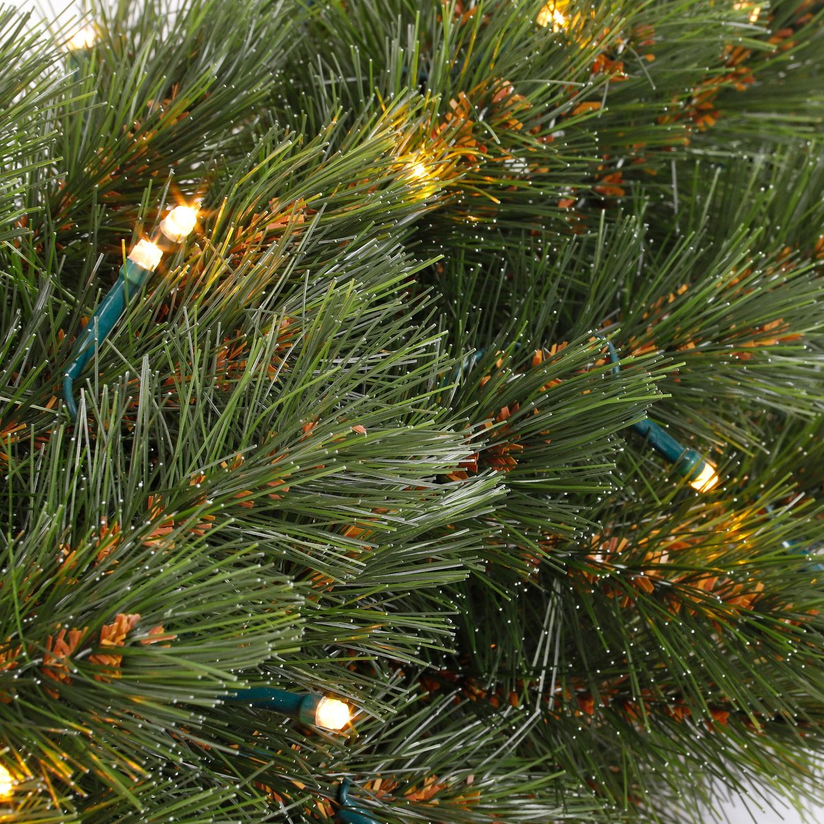 Guirlande de Noël courbée avec LED FOREST FROSTED vert, TRIUMPH TREE