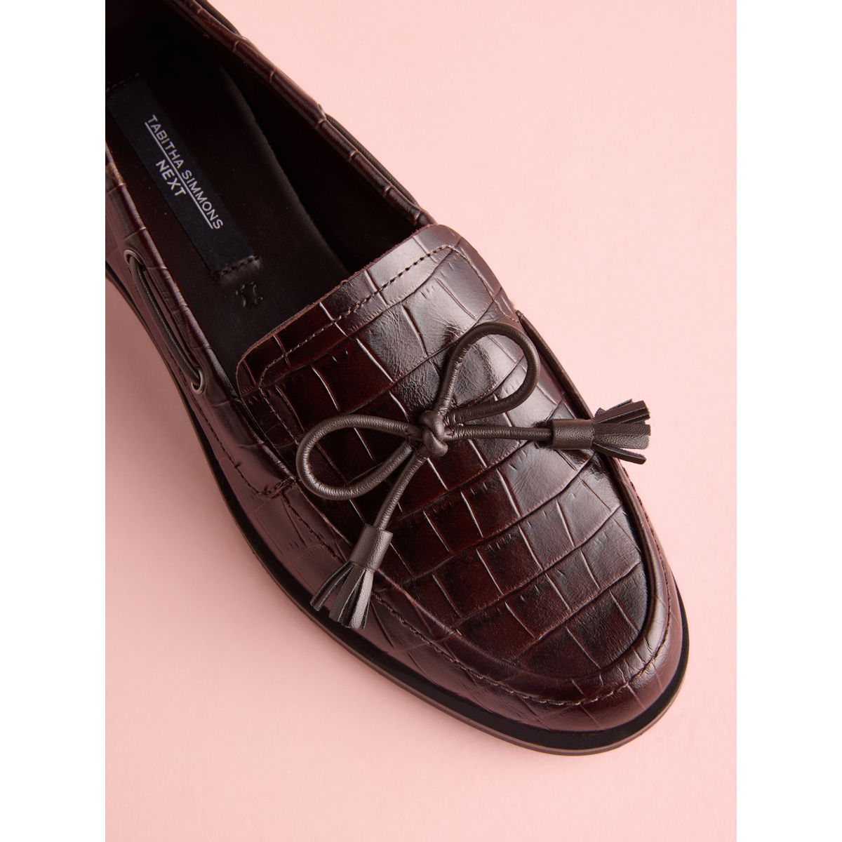 Mocassins en cuir tabitha simmons x next crocodile en relief marron chocolat, NEXT