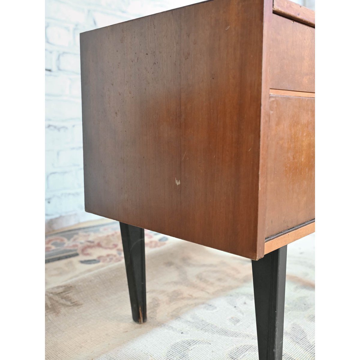 Table de chevet scandi Maïa N°1563 - Bon état bois foncé, DEBONGOUT