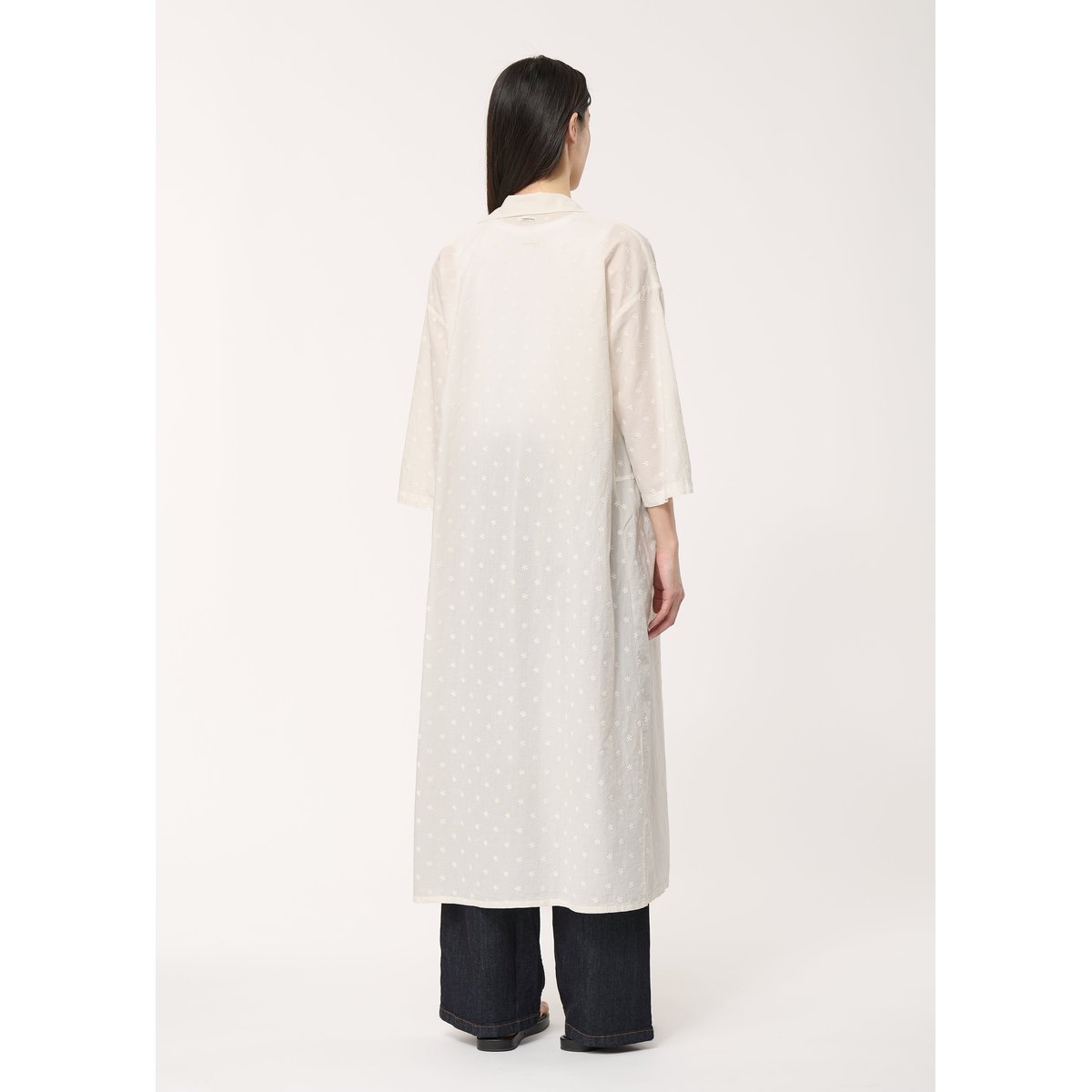 Chemise blanche longue à fleurs ecru, HUMILITY