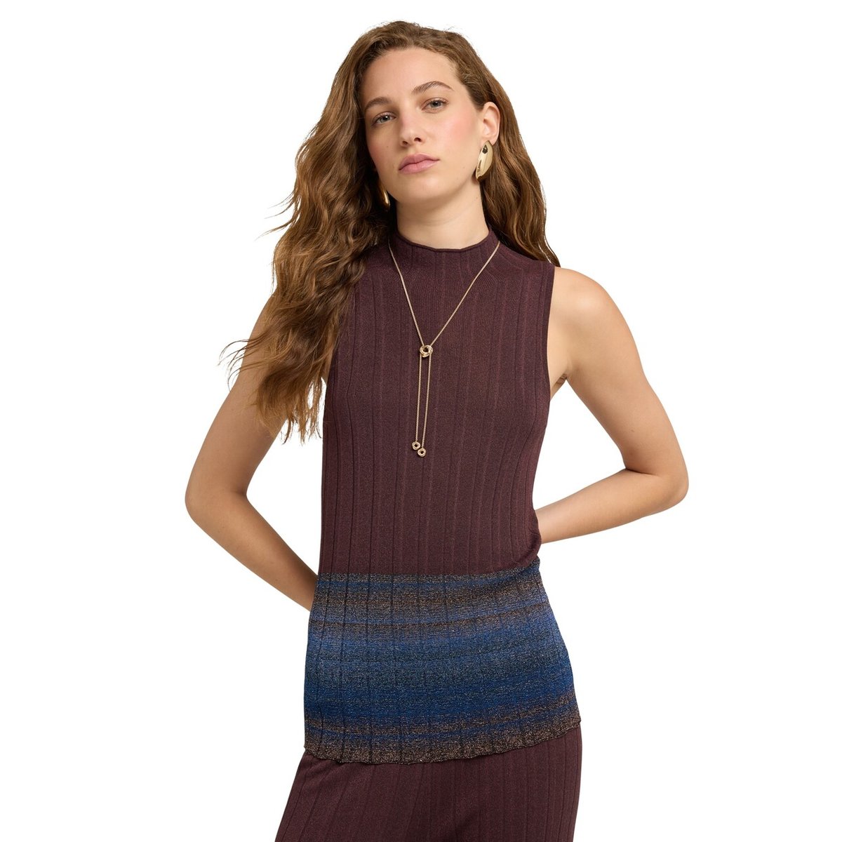 Pull col roulé avec ourlet marron, MOTIVI