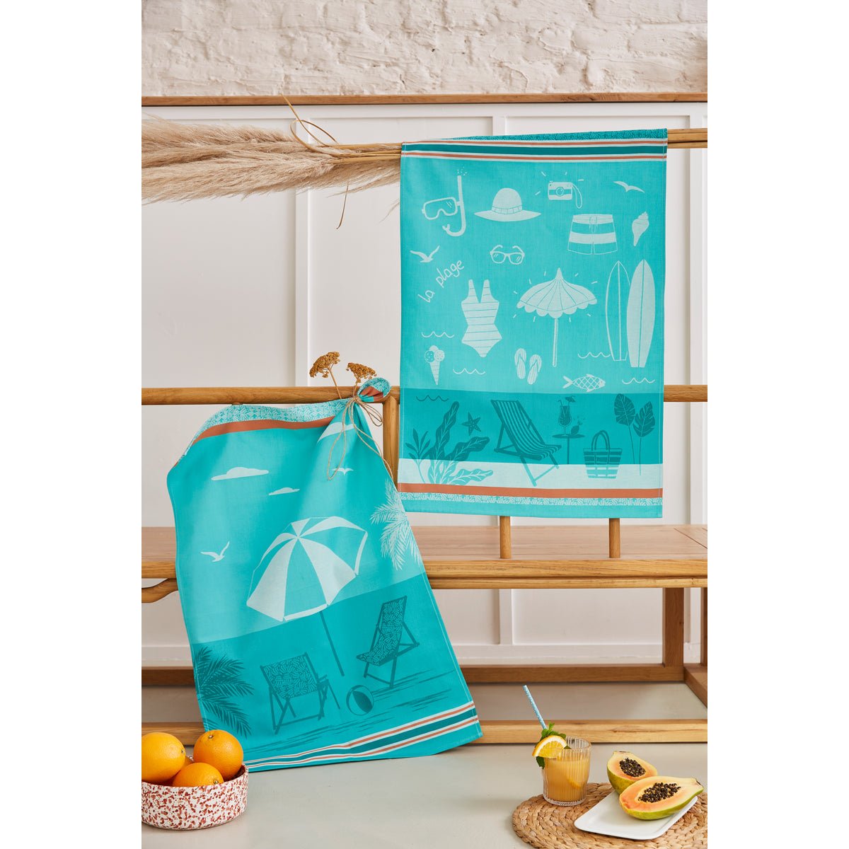 Torchon jacquard en coton A LA PLAGE bleu, COUCKE