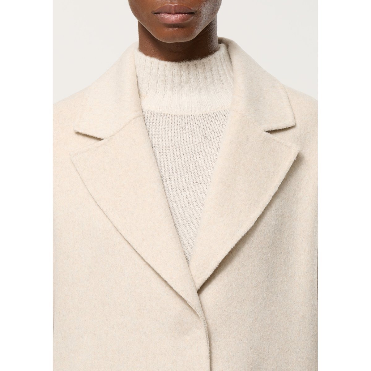 Manteau long oversize en laine mélangée off white, HUMILITY