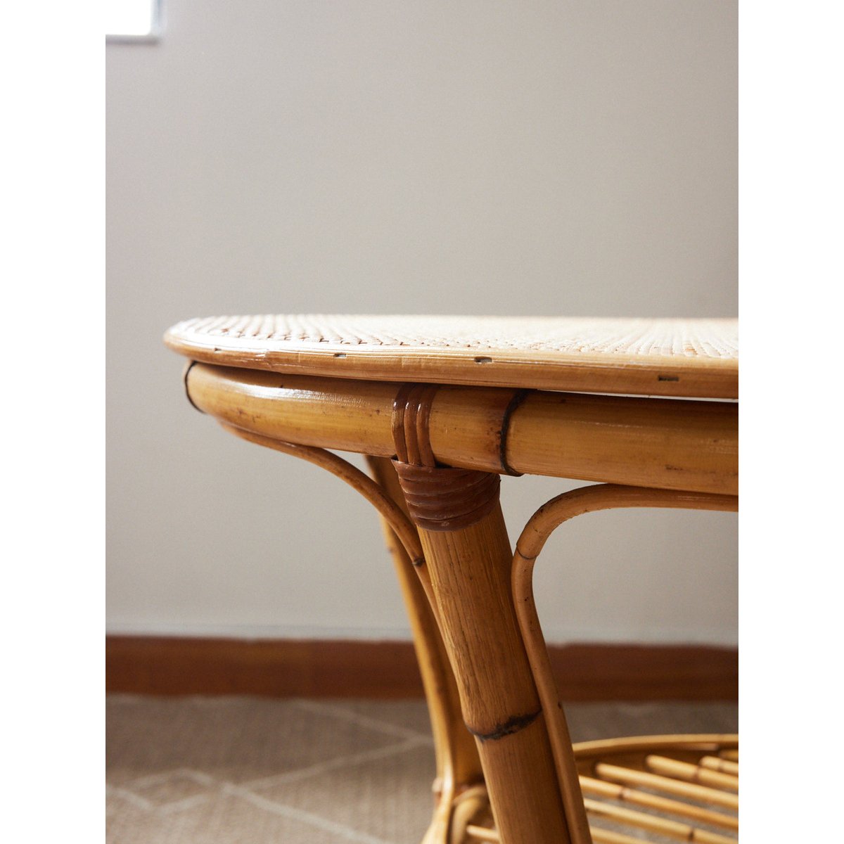 Table basse en rotin Léonie N°1016 - Bon état bois clair, DEBONGOUT