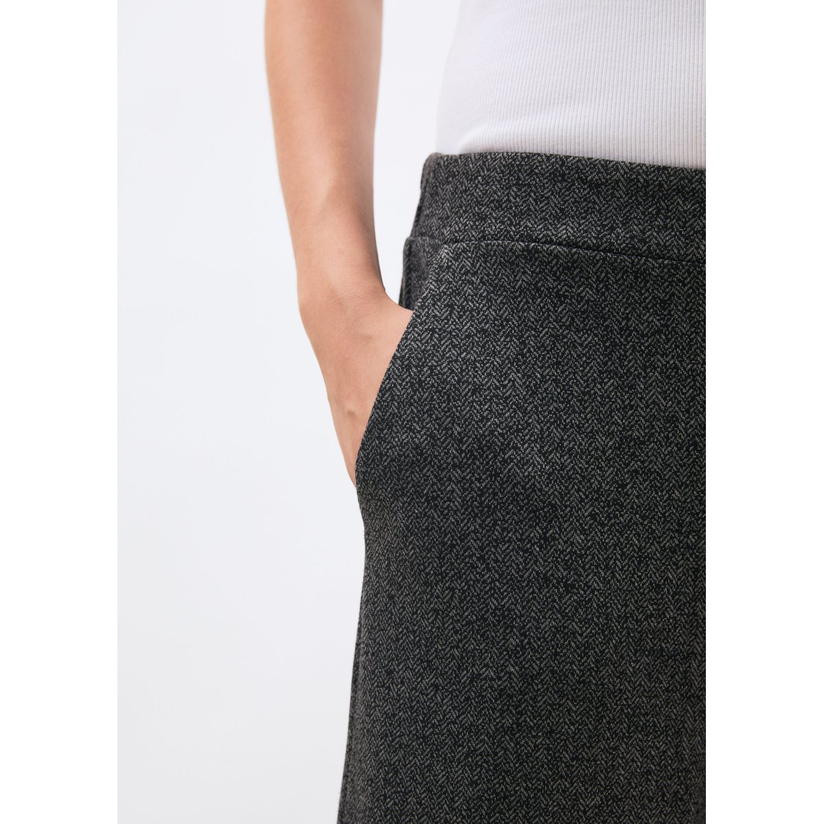 Pantalon large à motif chevrons anthracite, HUMILITY
