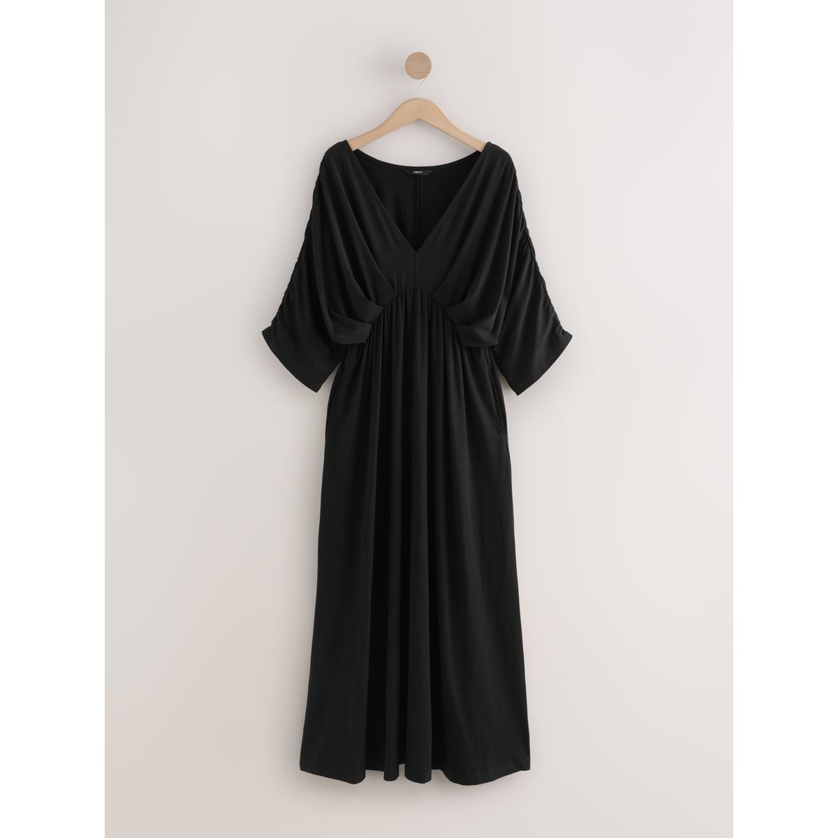 Robe mi-longue en jersey style caftan noir, NEXT