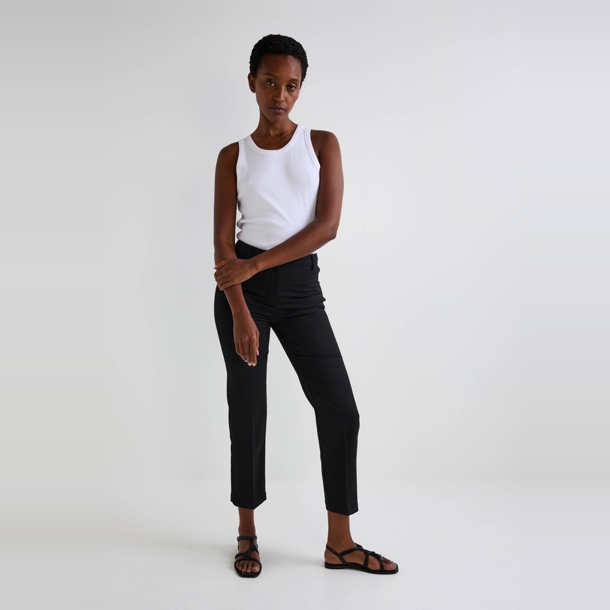 Pantalon droit uni avec pli cassé noir, MONOPRIX