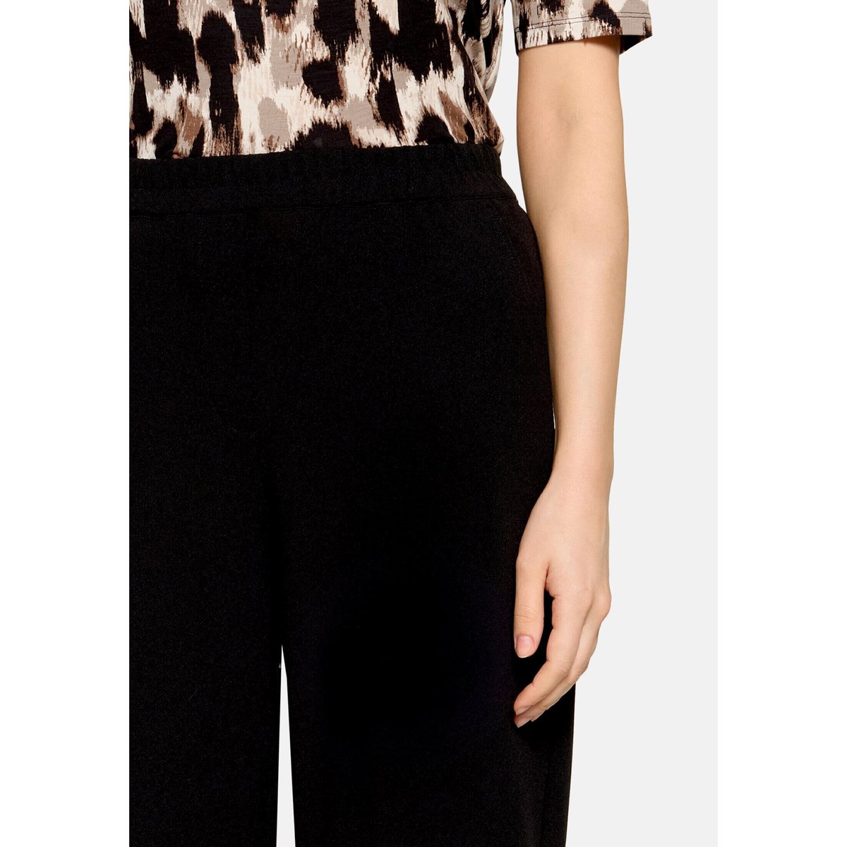 Pantalon Marlene unicolore noir, BETTY BARCLAY
