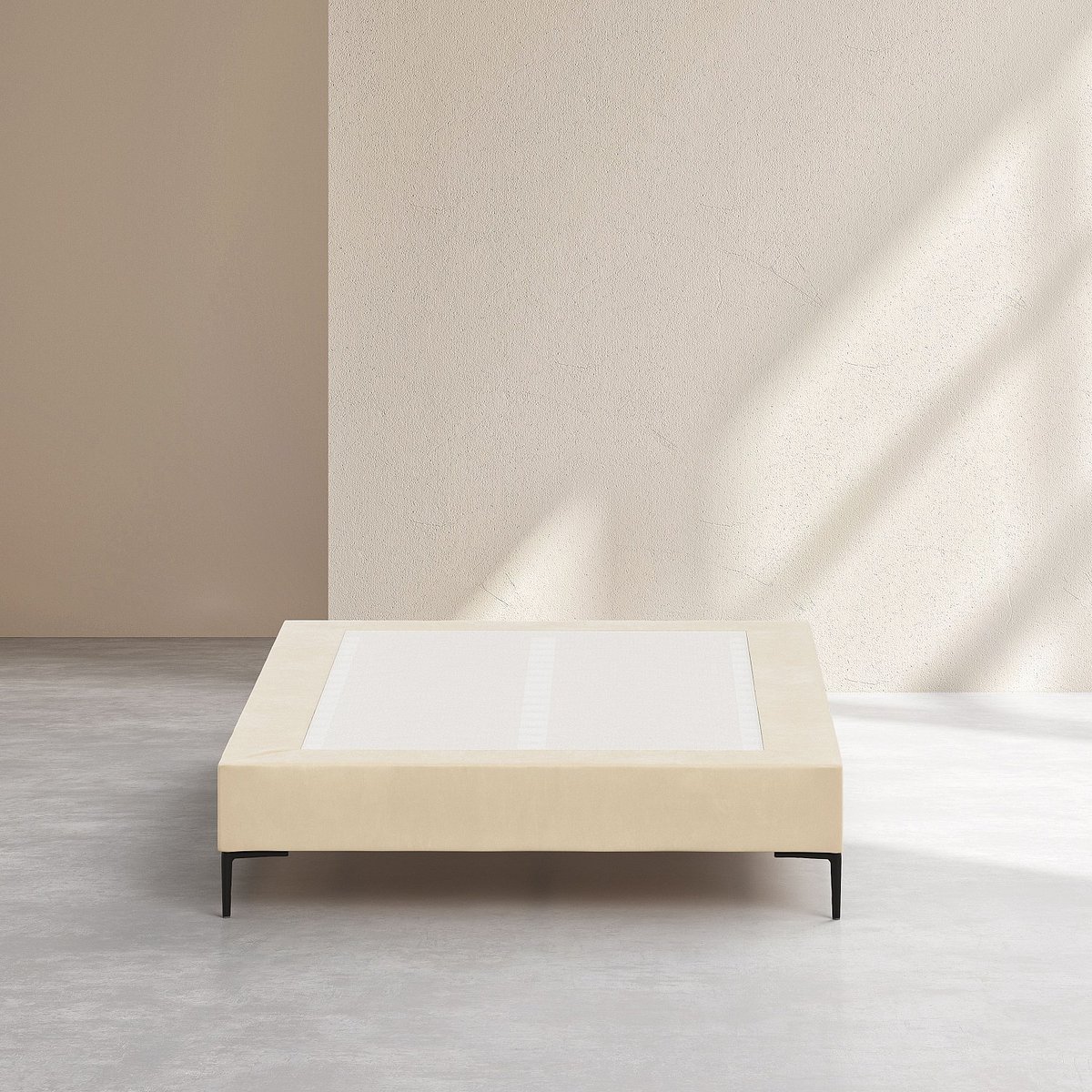 Sommier tapissier tissu NOTA crème, HABITAT