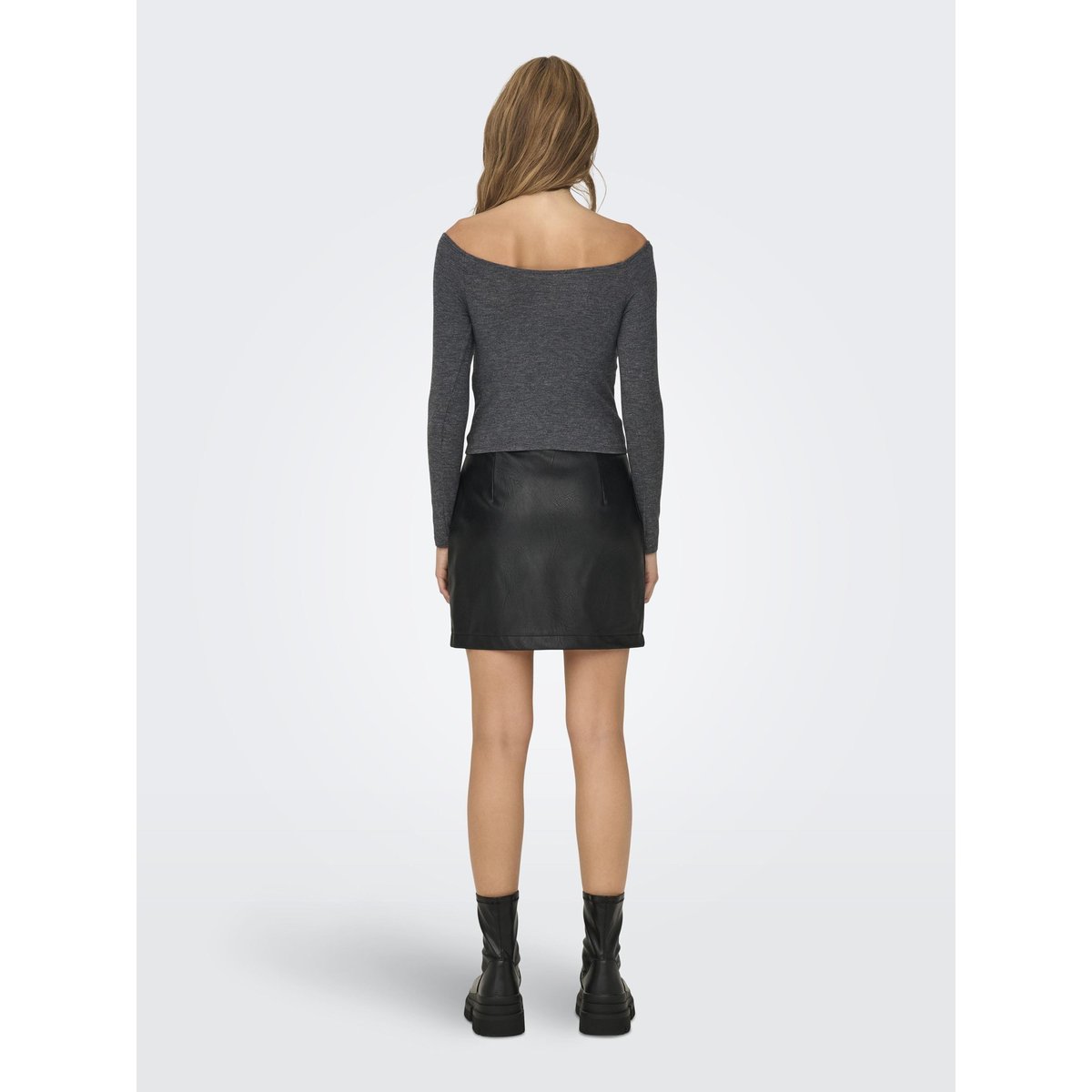 Top black 1, ONLY