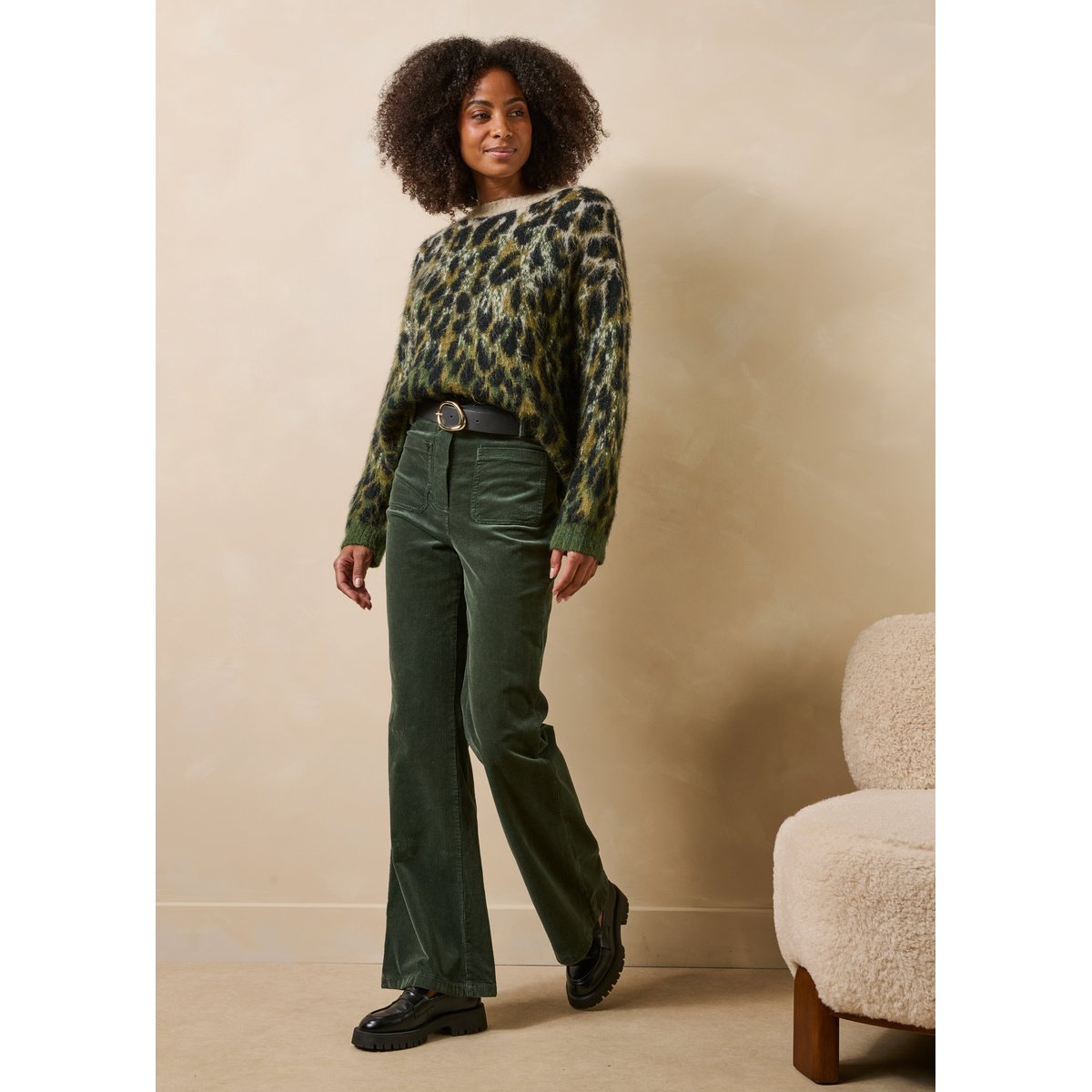 Pantalon flare en velours côtelé kaki, LA FEE MARABOUTEE