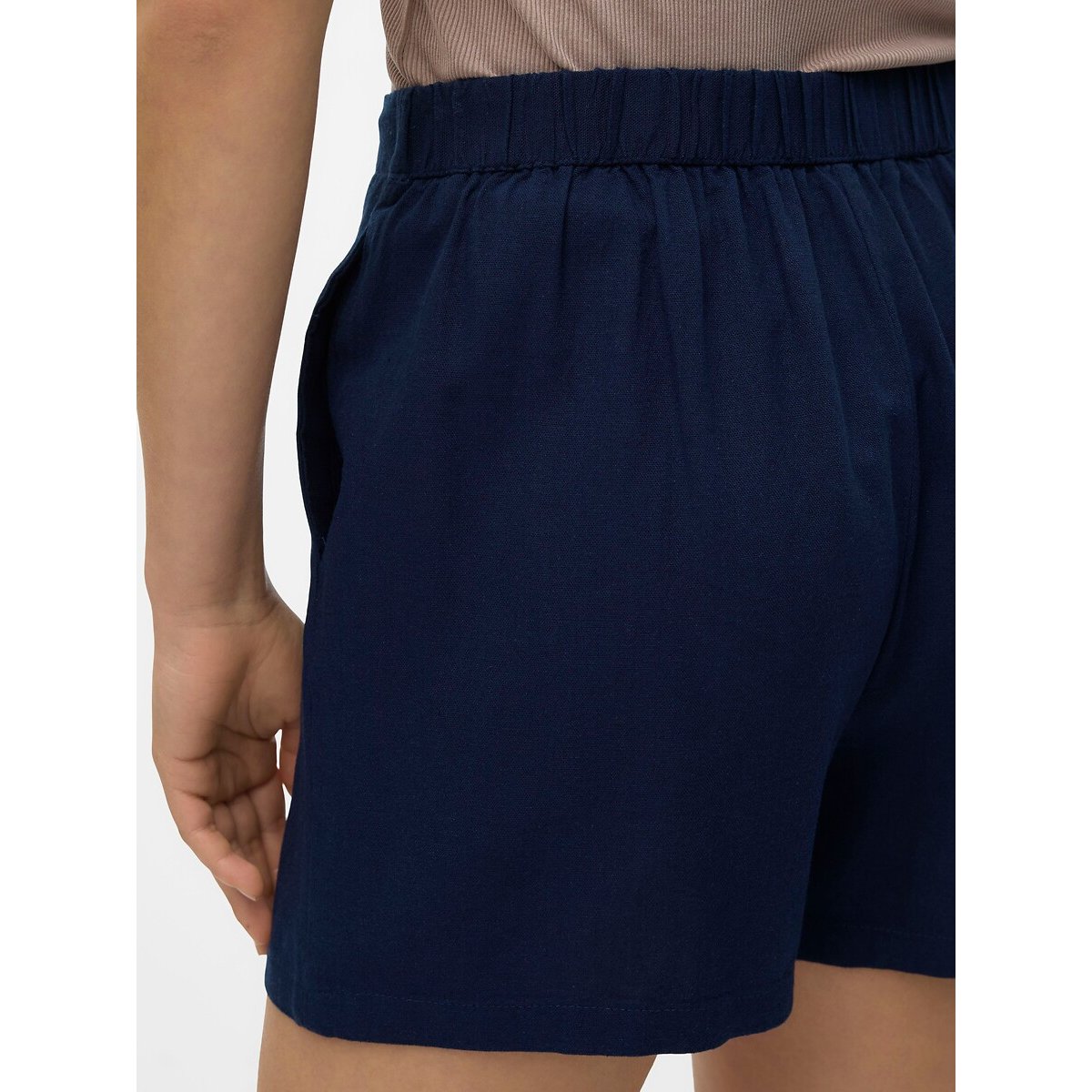 Short loose, taille haute bleu marine, VERO MODA