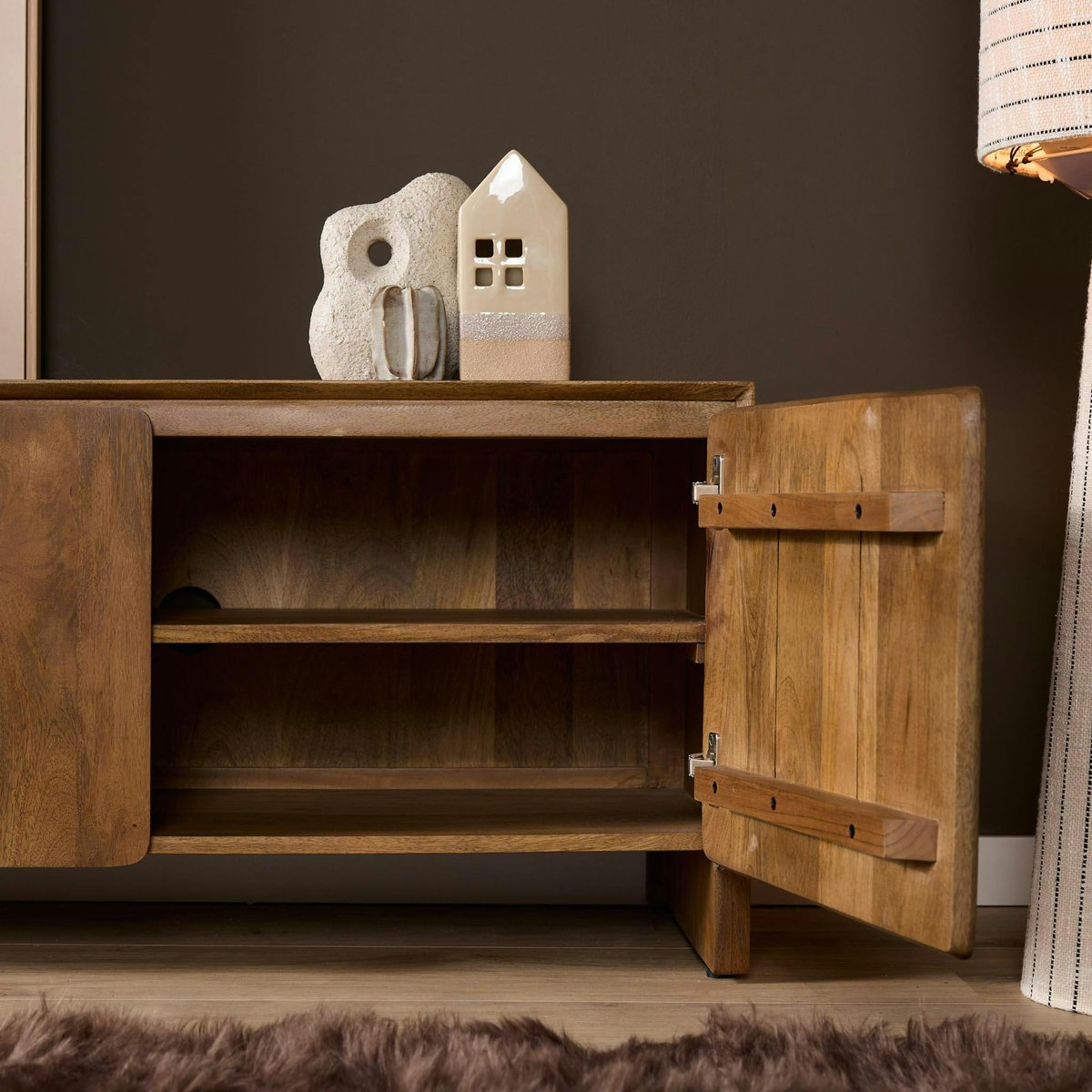 Meuble TV en bois 3 portes CALDERA bois naturel, PIER IMPORT