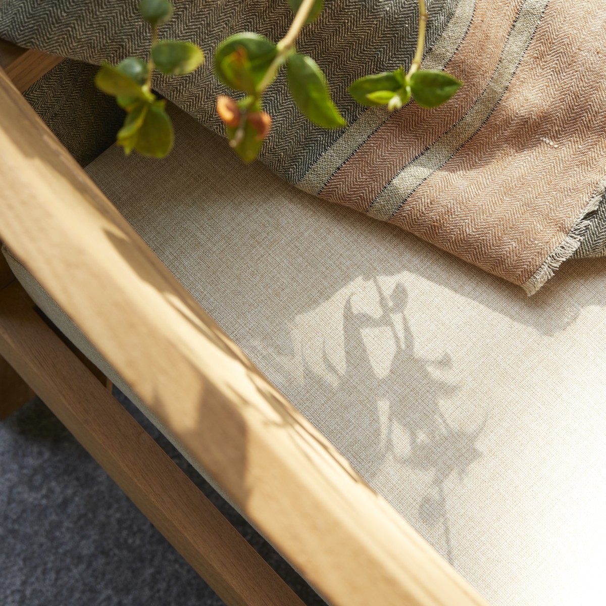 Fauteuil de jardin en Teck massif, VASCO naturel, TIKAMOON