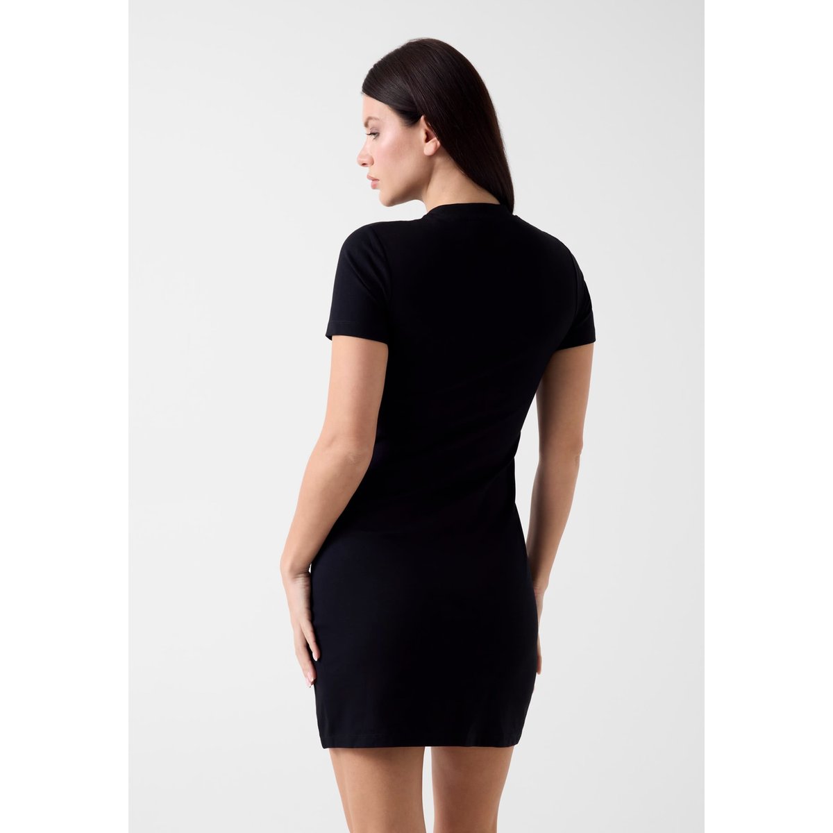 Mini Logo Brodé Dress noir, GUESS