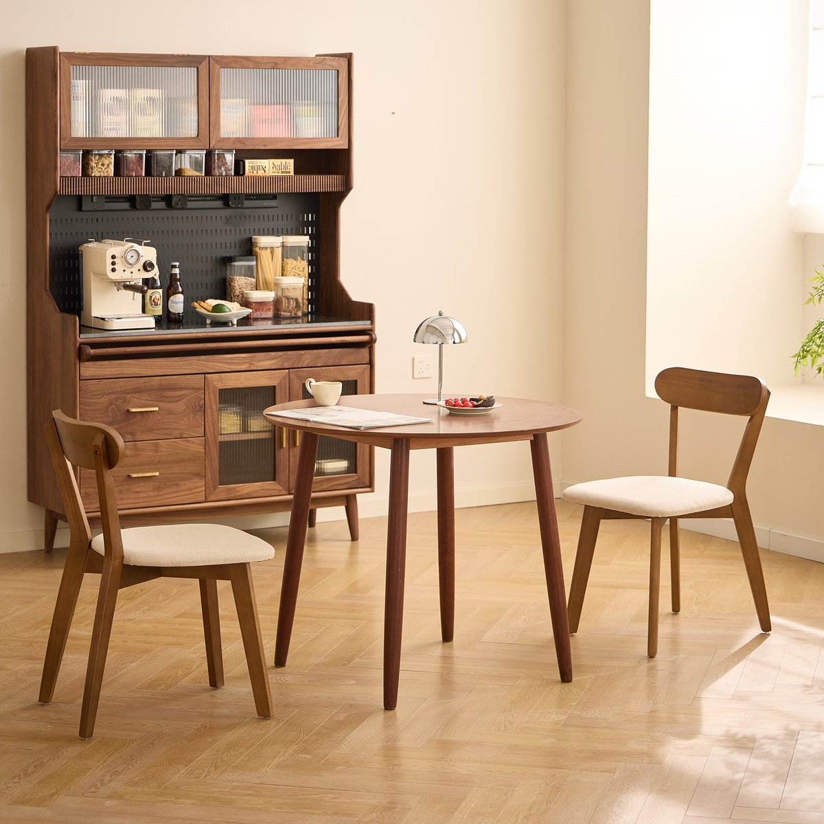 Lot de 2 chaises, bois foncé massif et tissu, VITORIA beige, NORDLYS