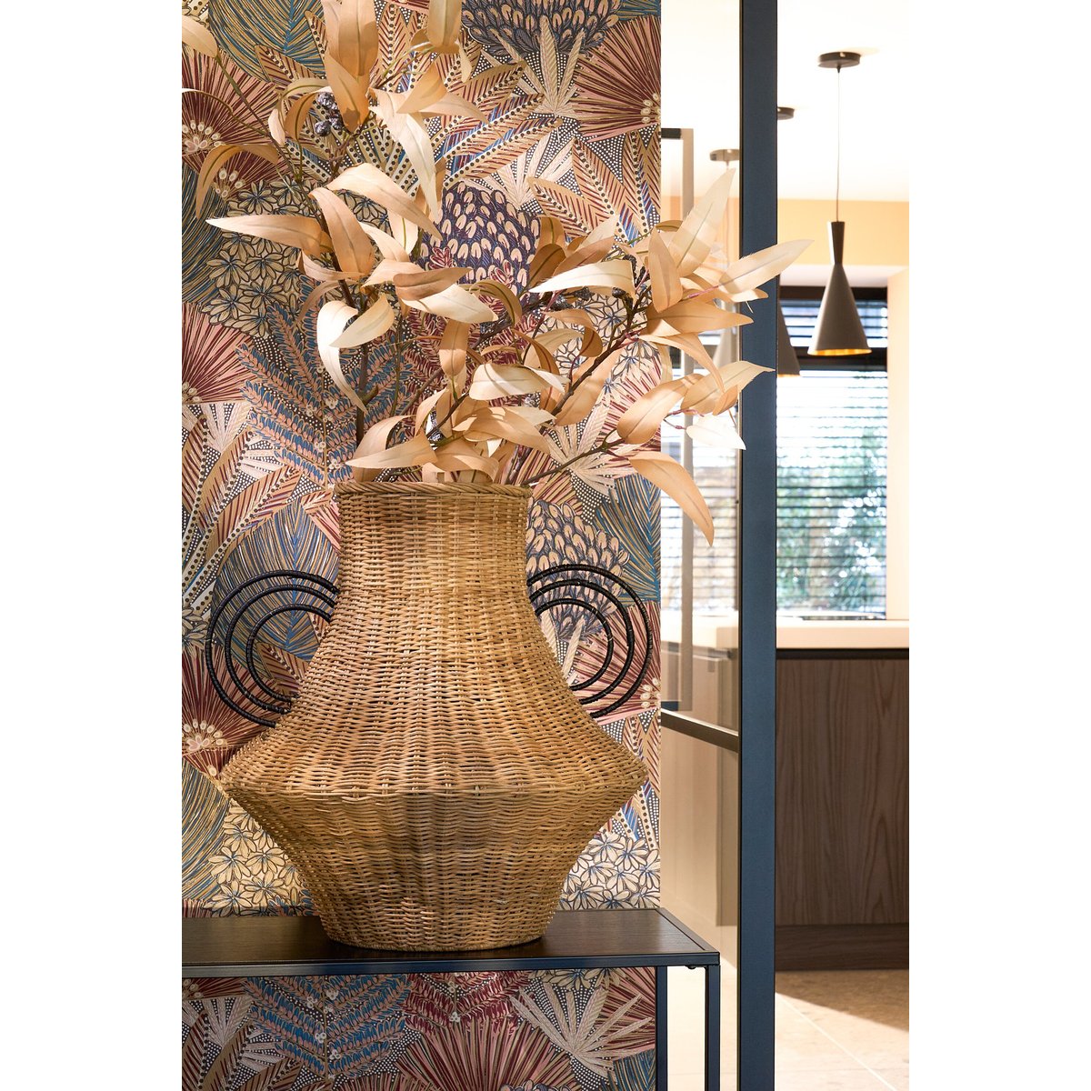 Vase décoratif en rotin tressé FABIOLA marron, MICA DECORATIONS