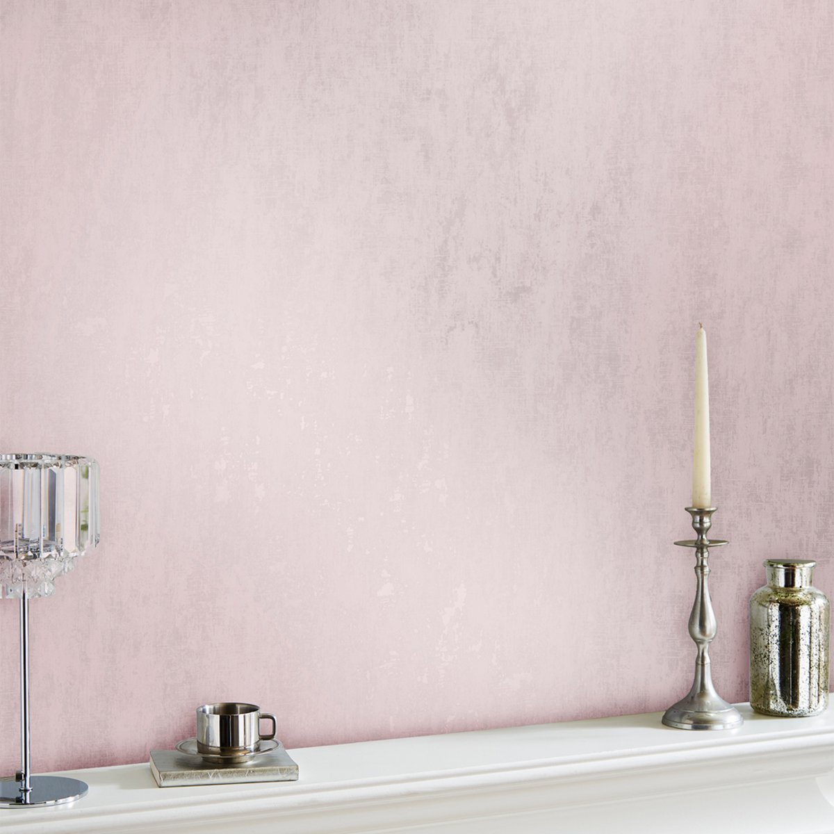 Papier peint effet mur patiné à l'aurore Whinfell rose et gris argenté, LAURA ASHLEY